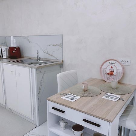 La Casetta Di Nanny เนเปิลส์ ภายนอก รูปภาพ