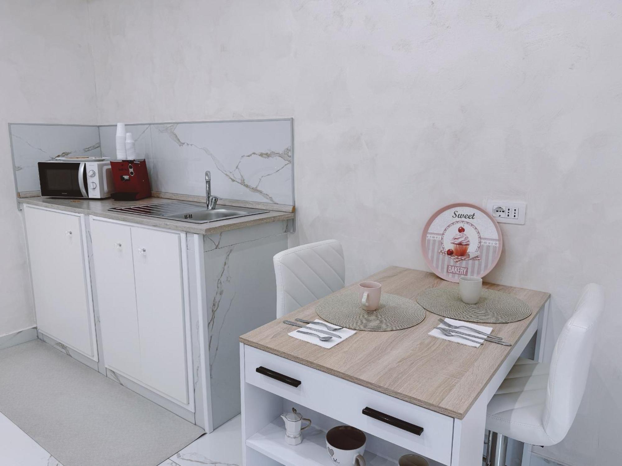 La Casetta Di Nanny เนเปิลส์ ภายนอก รูปภาพ